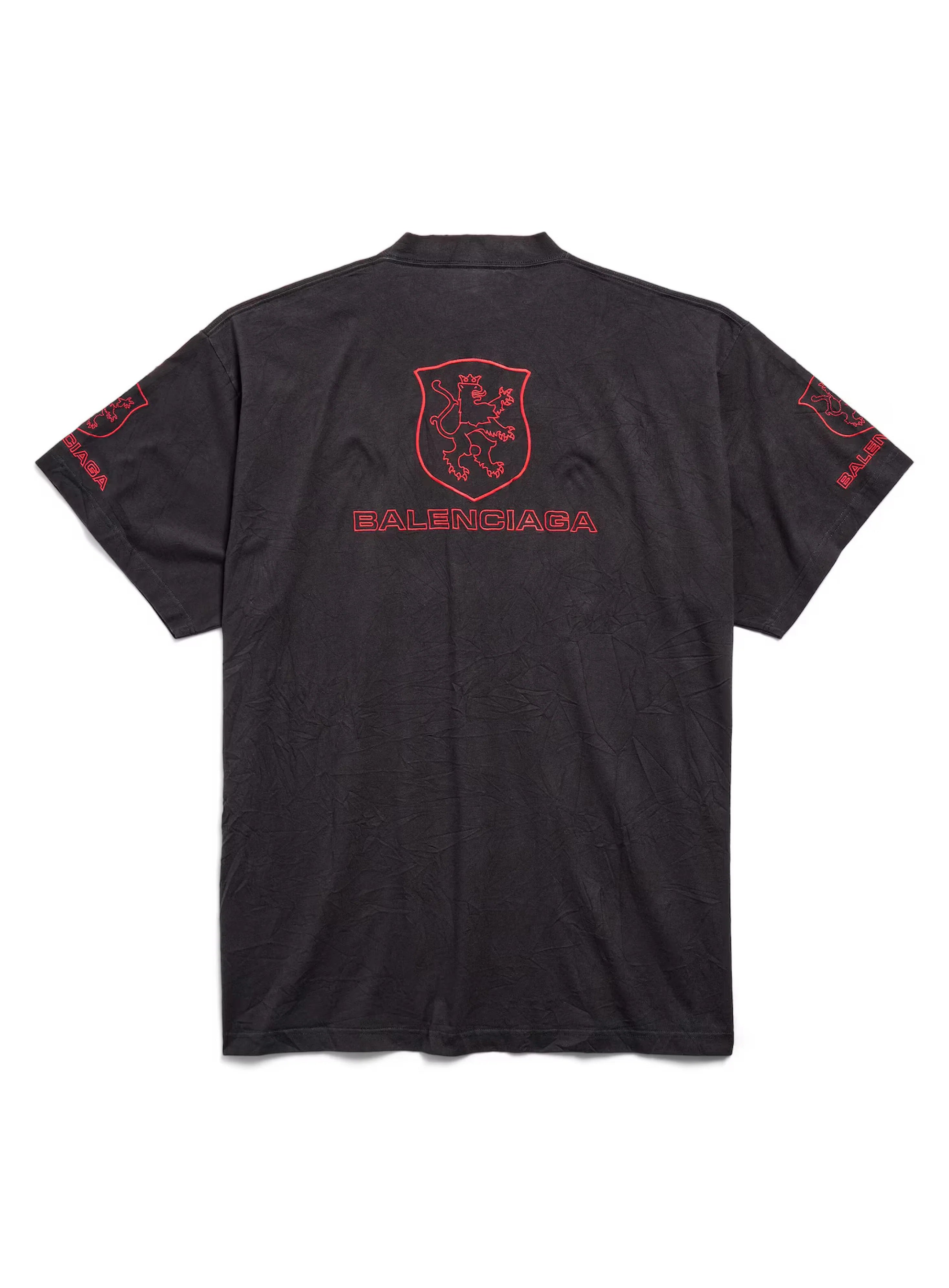 LION CLUB T-SHIRT OVERSIZED IN BLACK/RED